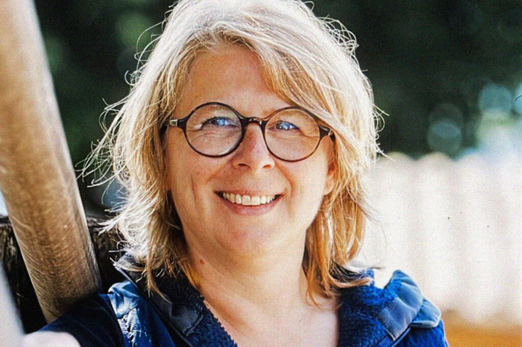 THANAU: gabriela baehler 01